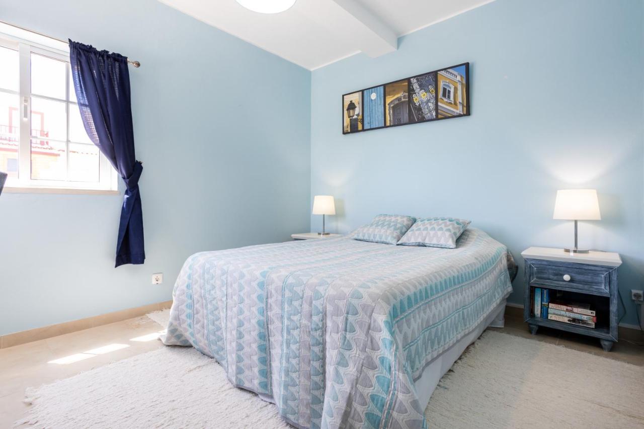Newly Renovated 2 Bedroom Townhouse - Close To Salema Beach Exterior photo